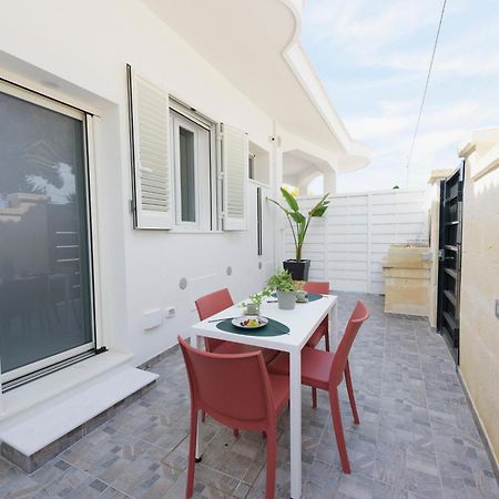 Salentin Home - Sunrelax San Pietro in Bevagna Exteriér fotografie